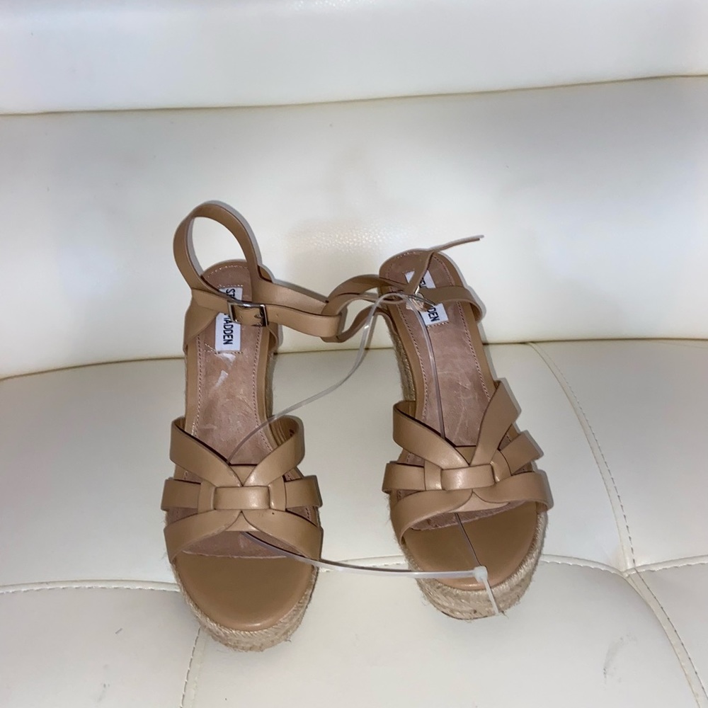 Steve Madden wedge